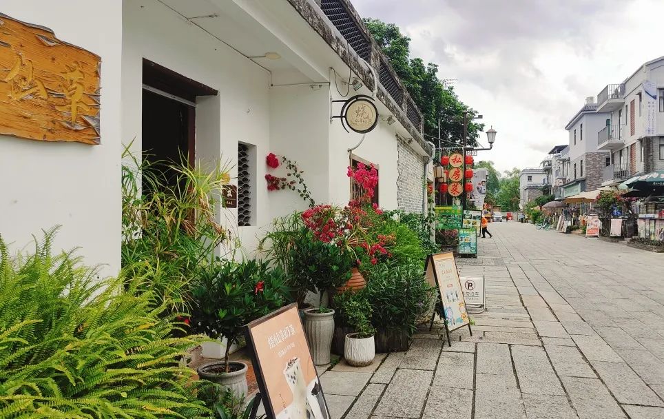 33474蒙特卡罗举办“珍爱地球,你我同行,绿色低碳,守护海洋” 主题活动 33474蒙特卡罗举办“珍爱地球,你我同行,绿色低碳,守护海洋” 主题活动